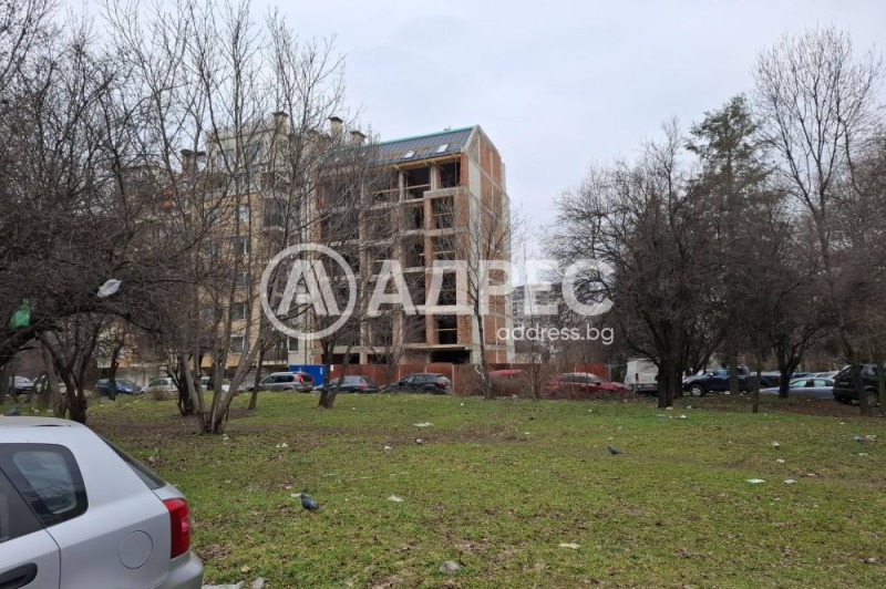 Продава  2-стаен град София , Гоце Делчев , 83 кв.м | 41119892 - изображение [3]