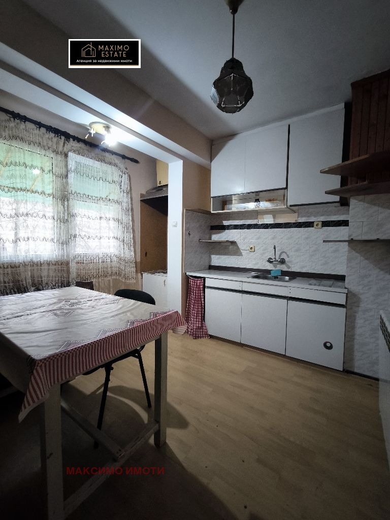 Продава 2-СТАЕН, гр. Стара Загора, Самара 3, снимка 8 - Апартаменти - 53230566