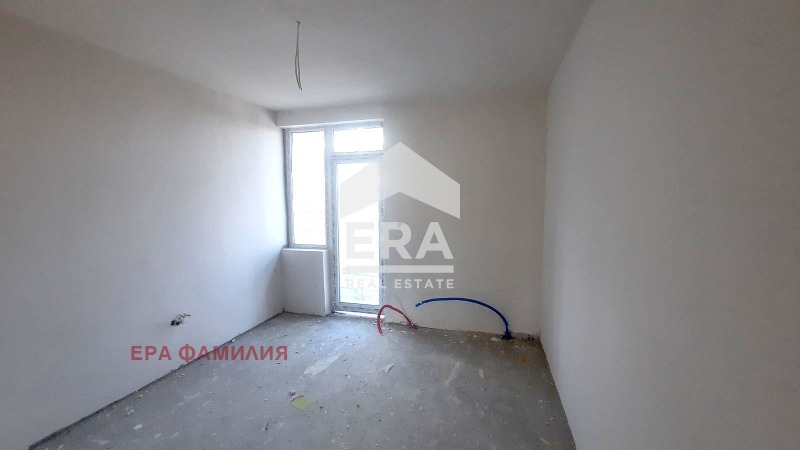 Продава 3-СТАЕН, гр. София, Лагера, снимка 6 - Апартаменти - 49388218