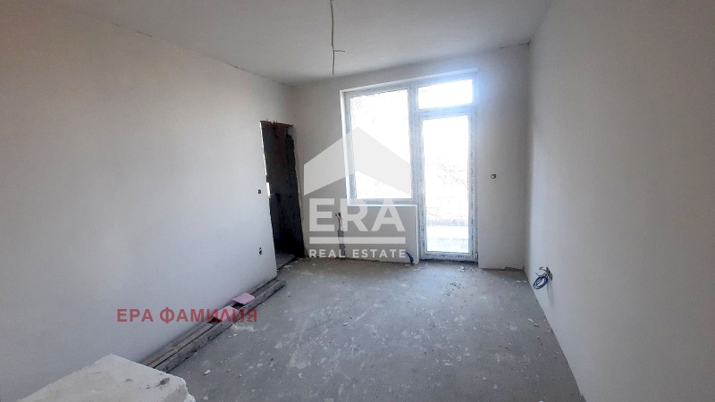 Продава 3-СТАЕН, гр. София, Лагера, снимка 7 - Апартаменти - 49388218