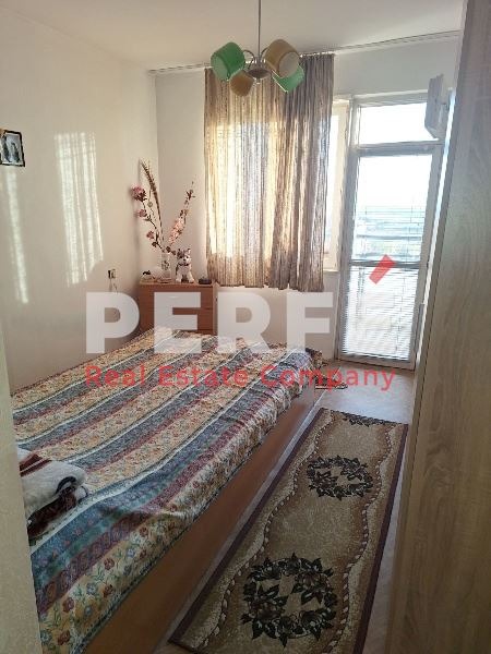 Na sprzedaż  3 sypialnie region Burgas , Ajtos , 100 mkw | 22769633 - obraz [6]