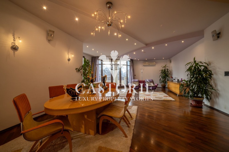 Продава 4-СТАЕН, гр. София, Лозенец