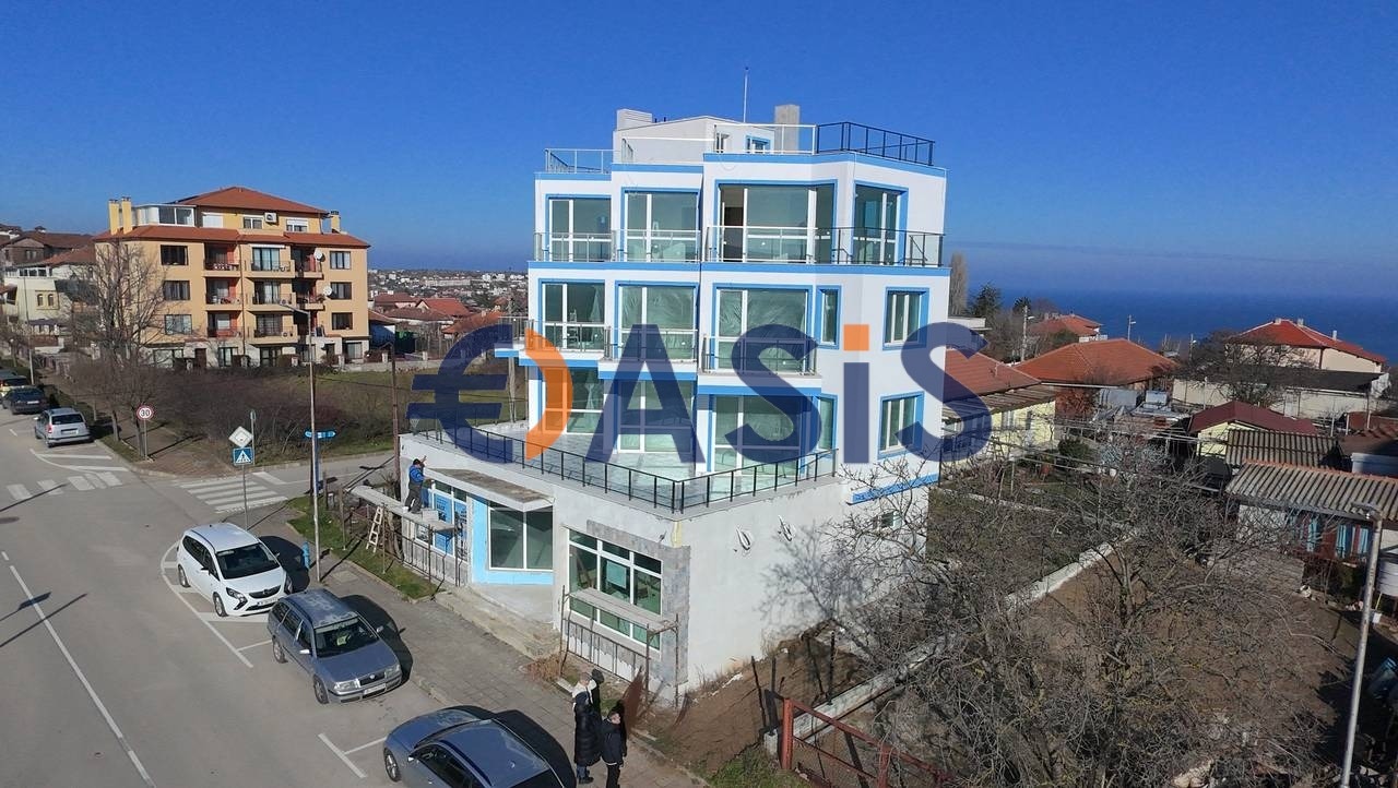 Продава 3-СТАЕН, гр. Бяла, област Варна, снимка 2 - Апартаменти - 49102175