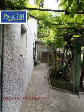 Продажба на имоти в с. Ново градище, област Велико Търново - изображение 6 