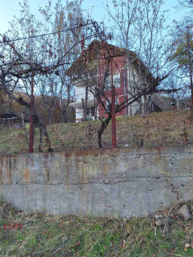 Casa Gorna Brestnitsa, región Kyustendil 2