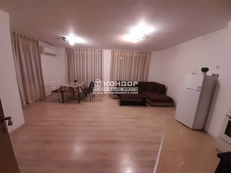 Продава  2-стаен, град Пловдив, Център •  275 000 € • ID 44092099 — holmes.bg - [1] 