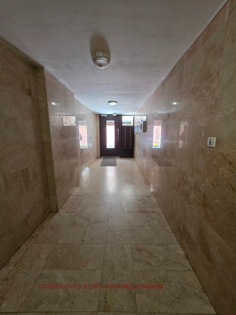 Te koop  2 slaapkamers Sofia , Chipodruma , 175 m² | 14115706