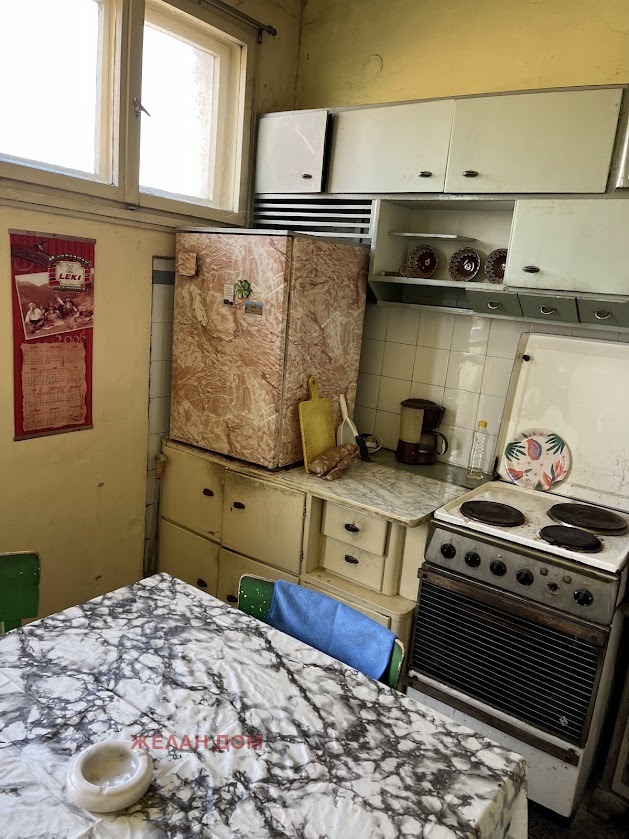 Продава 3-СТАЕН, гр. Враца, Център, снимка 11 - Апартаменти - 55544294