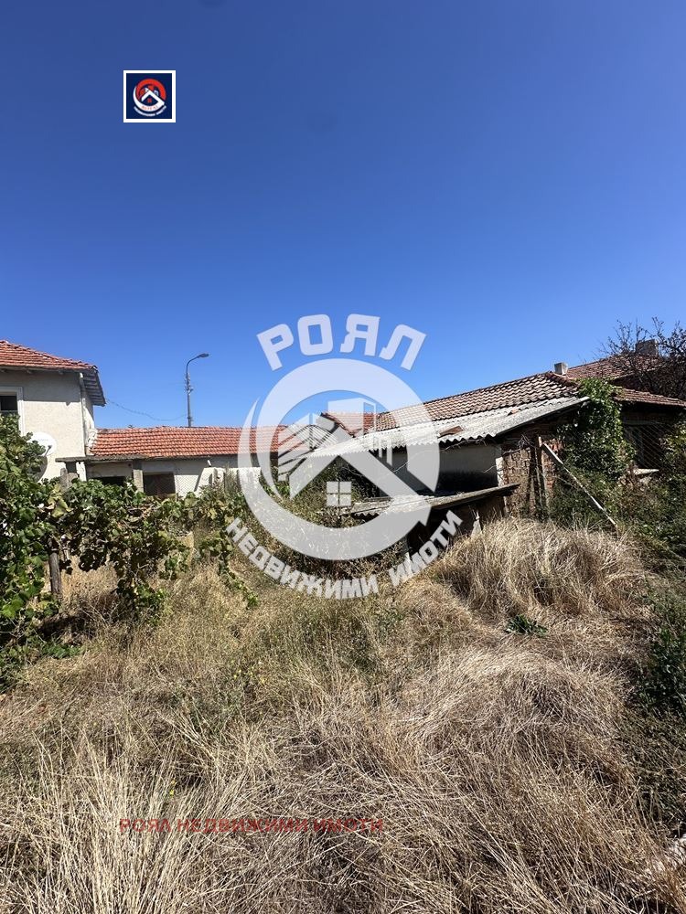 Продава КЪЩА, гр. Брезово, област Пловдив, снимка 12 - Къщи - 56077429