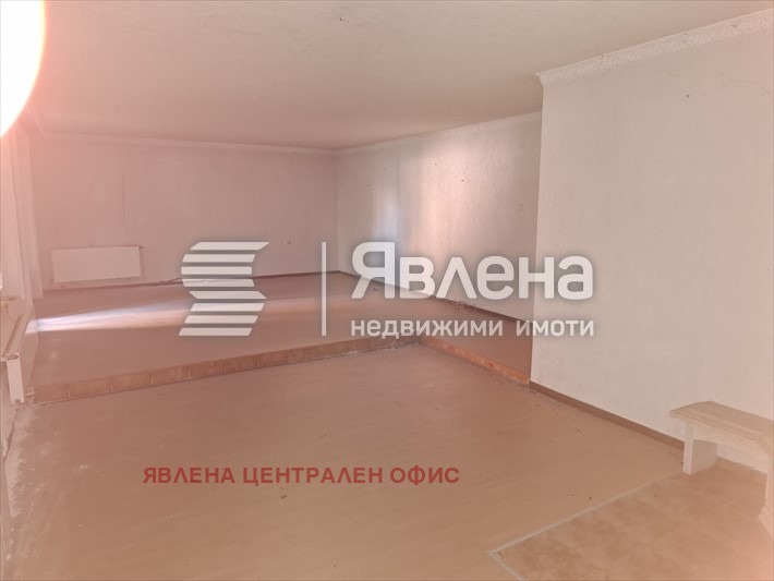Продава КЪЩА, с. Оброчище, област Добрич, снимка 8 - Къщи - 56434672
