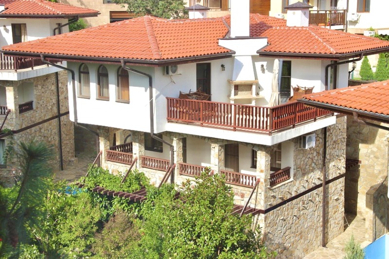 Продава КЪЩА, гр. Свети Влас, област Бургас