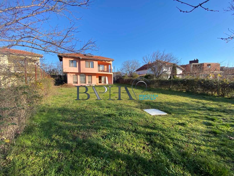 Продава КЪЩА, гр. Варна, м-т Горна Трака, снимка 2 - Къщи - 52849588