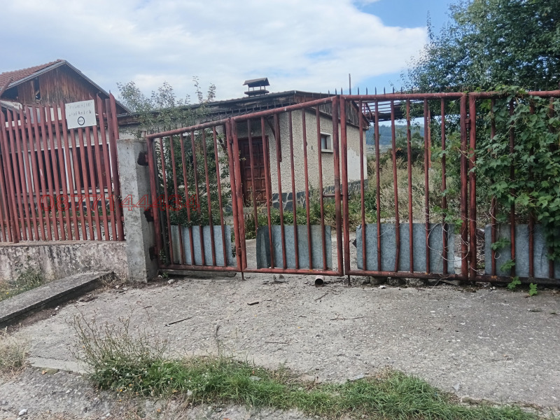 Na prodej  Průmyslová budova oblast Pazardzhik , Rakitovo , 207 m2 | 66402593