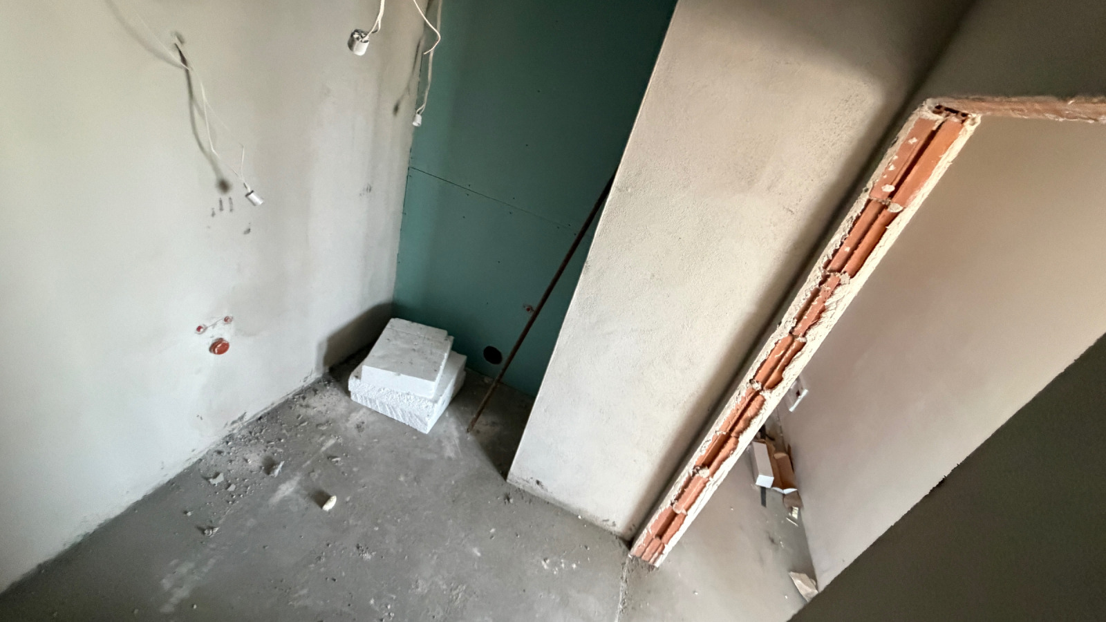 Продава 2-СТАЕН, гр. София, Люлин 5, снимка 7 - Апартаменти - 56004967