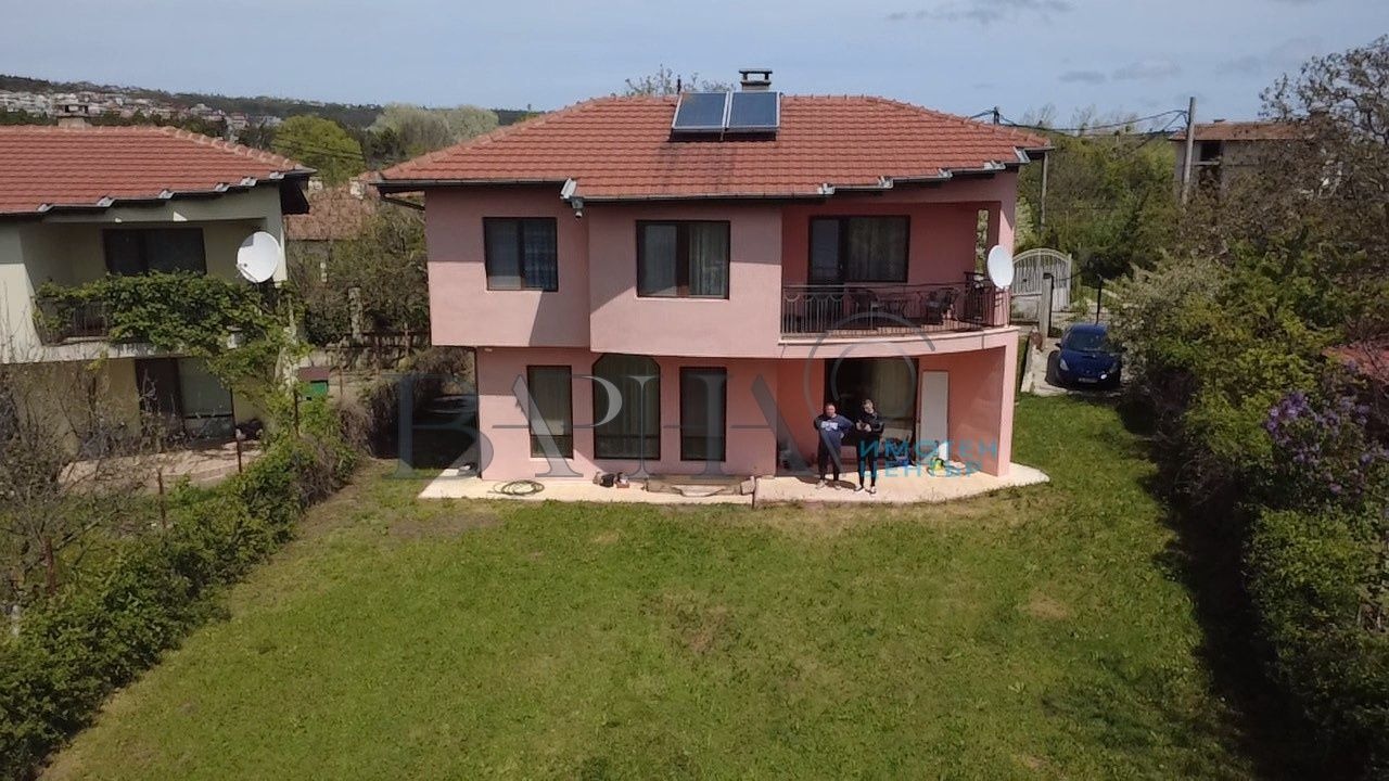 Продава КЪЩА, гр. Варна, м-т Горна Трака, снимка 3 - Къщи - 52849588