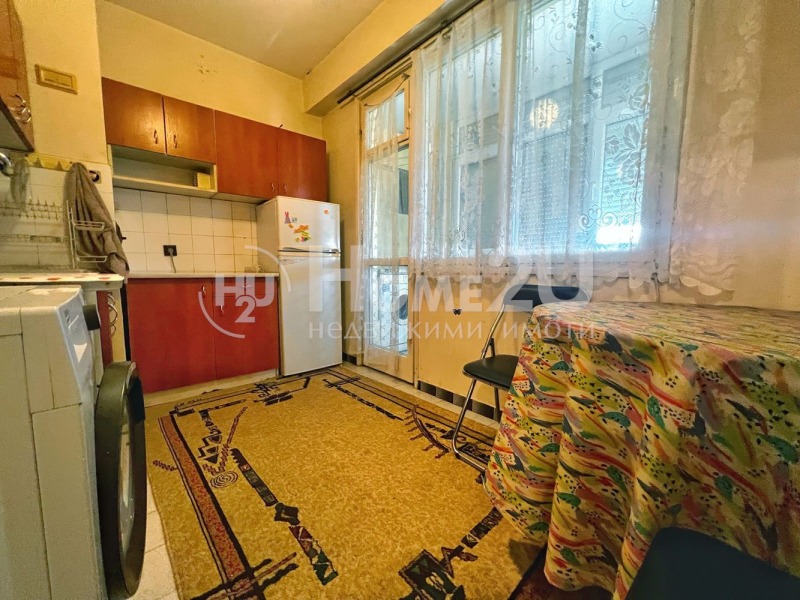 For Sale  1 bedroom Plovdiv , Hristo Smirnenski , 58 sq.m | 60029779 - image [3]
