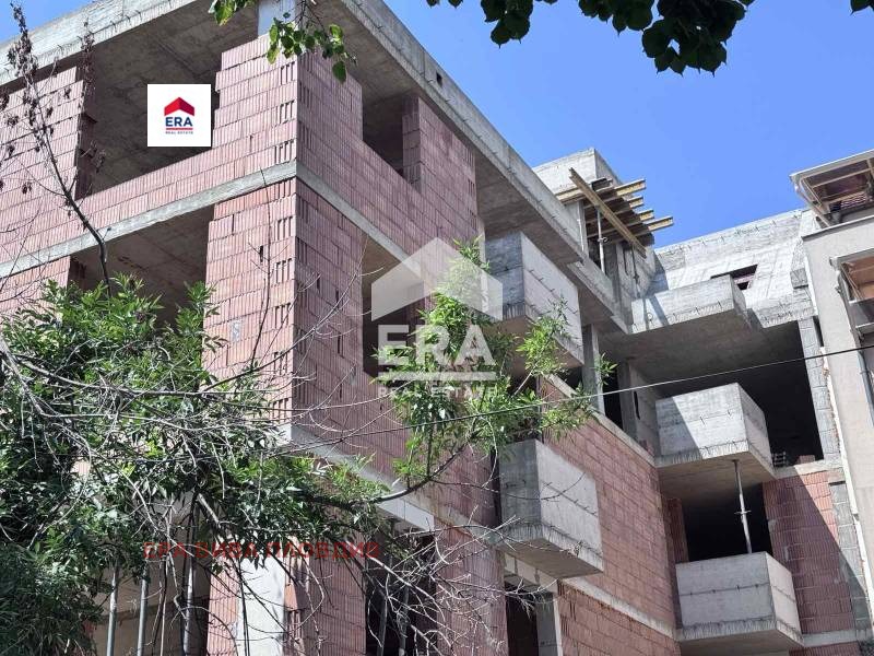 Till salu  2 sovrum Plovdiv , Sadiiski , 116 kvm | 70912939 - bild [11]