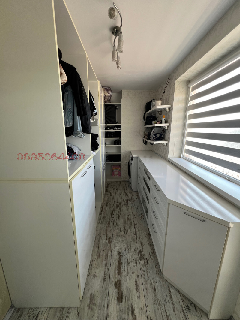 Продава 3-СТАЕН, гр. Шумен, Добруджански, снимка 9 - Апартаменти - 52783457