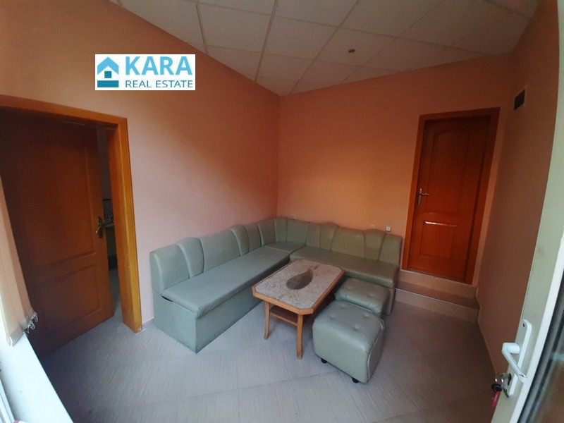 En venta  Comercio Kardzhali , Tsentar , 113 metros cuadrados | 85966833