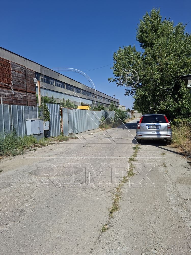 Продава ПРОМ. ПОМЕЩЕНИЕ, гр. Пловдив, Индустриална зона - Изток, снимка 5 - Производствени сгради - 56022792