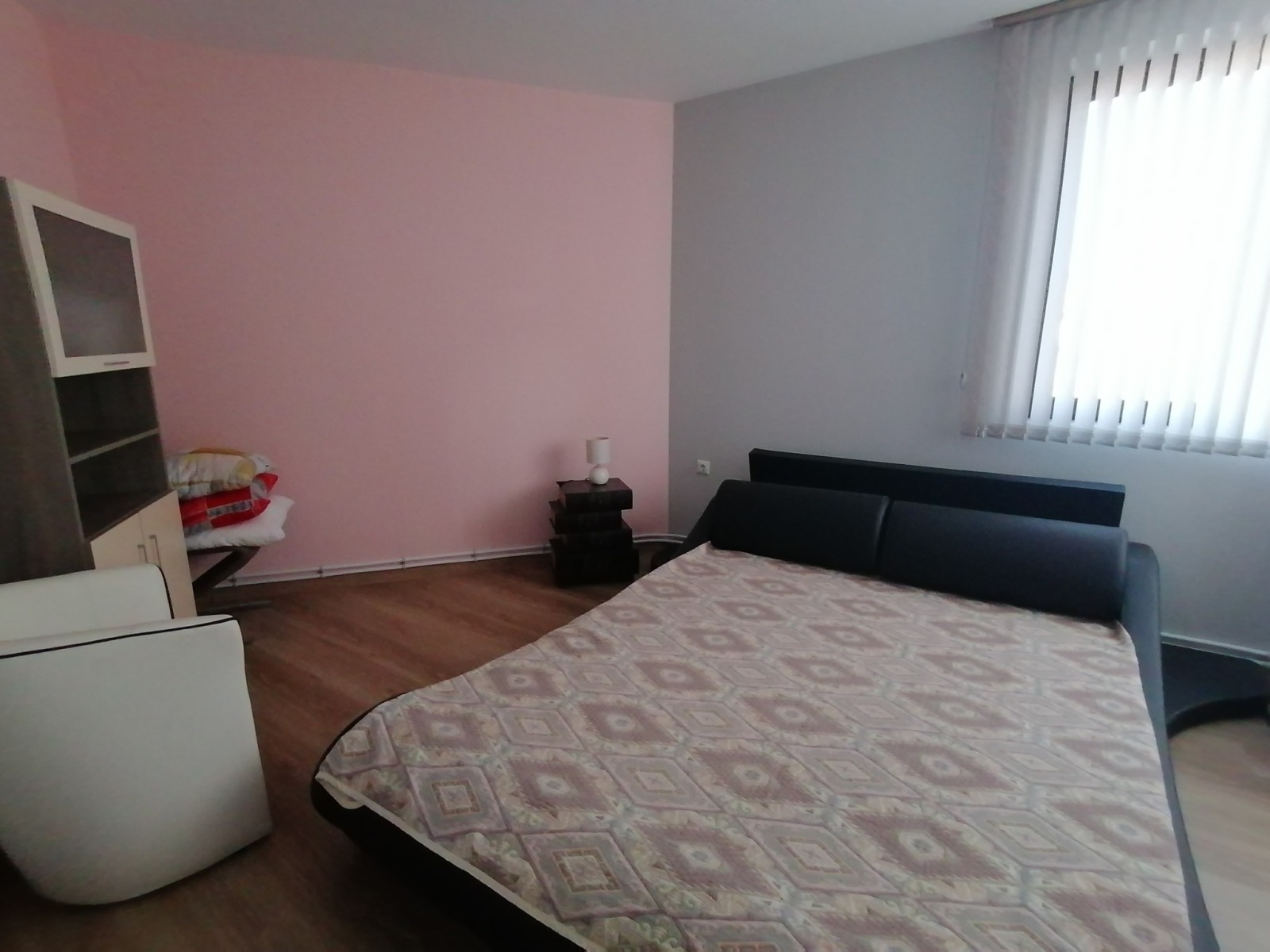 Продава 3-СТАЕН, гр. Шумен, Добруджански, снимка 2 - Апартаменти - 49055028