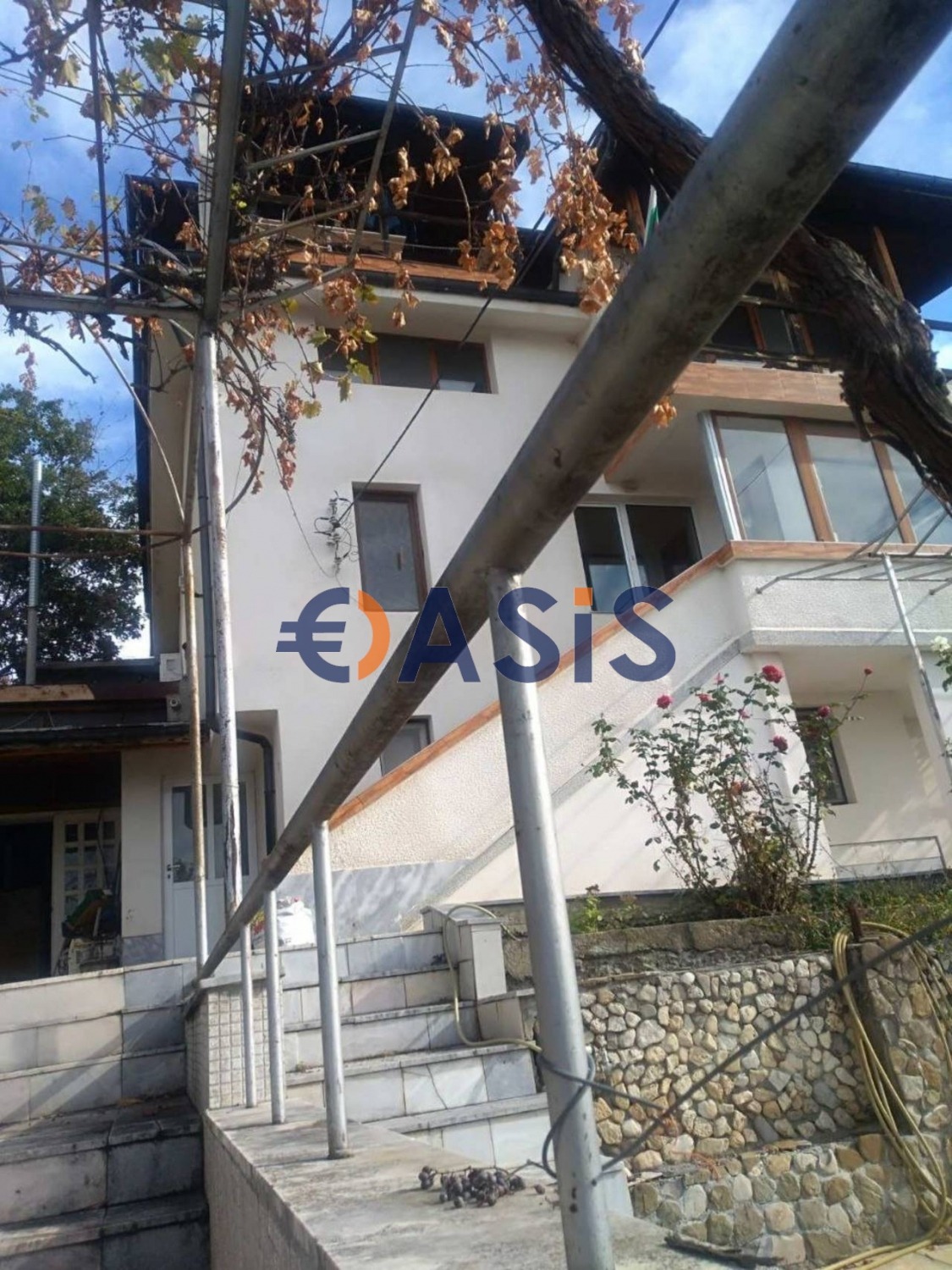 Продава КЪЩА, с. Кошарица, област Бургас, снимка 2 - Къщи - 42920012