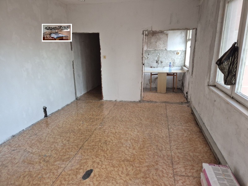 Myytävänä  Studio Plovdiv , Trakija , 36 neliömetriä | 85537572 - kuva [2]