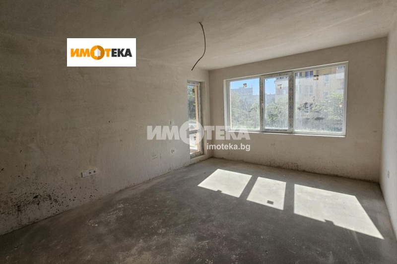 Продава  2-стаен, град Варна, Владислав Варненчик 1 • 81 990 EUR • ID 16883666 — holmes.bg - [1] 