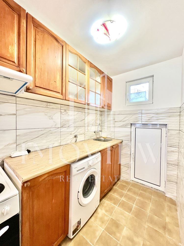 Продава 2-СТАЕН, гр. Варна, Окръжна болница-Генерали, снимка 2 - Апартаменти - 53592089