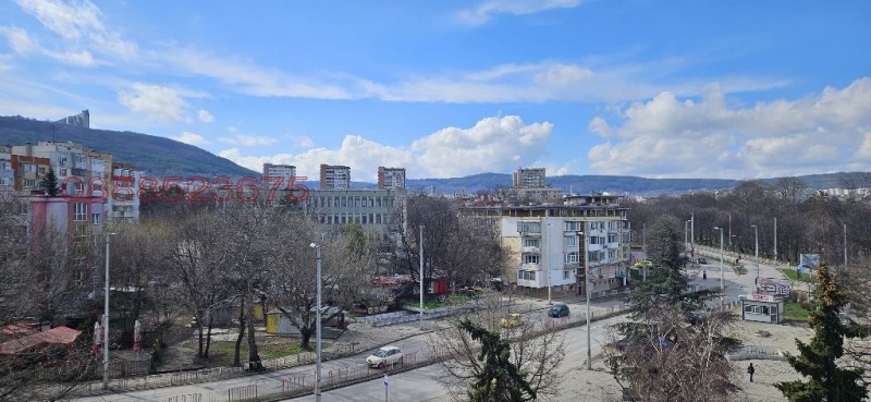 Продава 3-СТАЕН, гр. Шумен, Добруджански