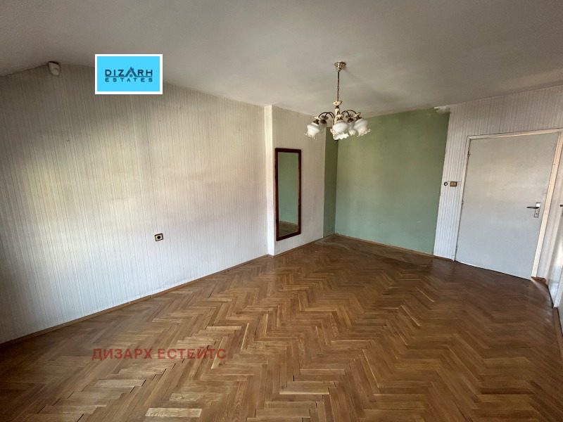 Продава 3-СТАЕН, гр. София, Център, снимка 3 - Апартаменти - 52744020