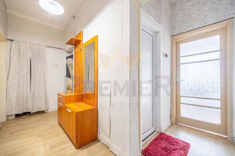 Til salg  3 soveværelser Varna , Bazar Levski , 102 kvm | 36017580 - billede [9]