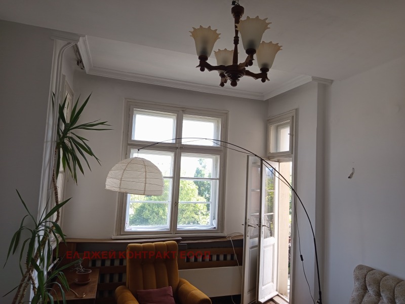 En venta  3 dormitorios Sofia , Tsentar , 110 metros cuadrados | 53023158 - imagen [2]