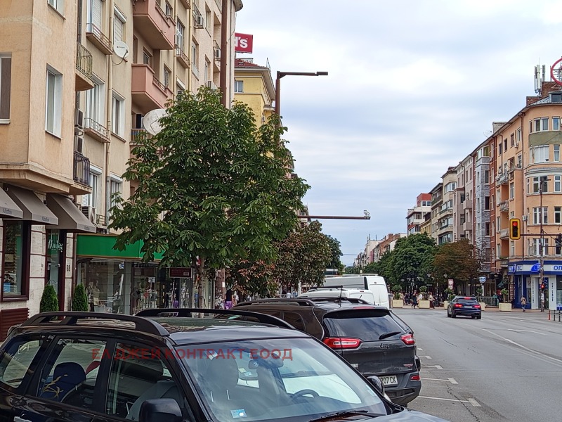 En venta  3 dormitorios Sofia , Tsentar , 110 metros cuadrados | 53023158 - imagen [16]