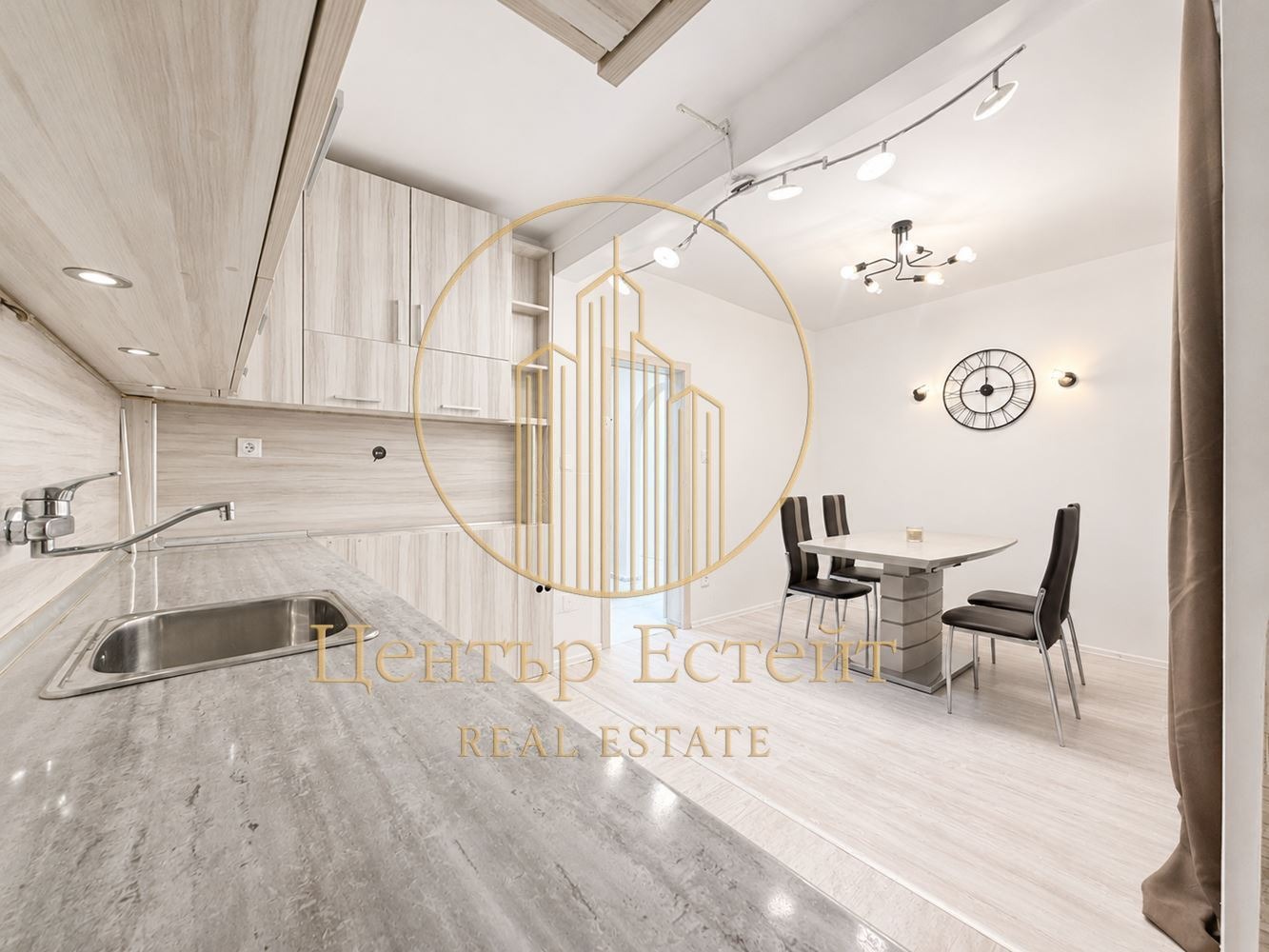 Продава 3-СТАЕН, гр. Плевен, Дружба 2, снимка 2 - Апартаменти - 55557199