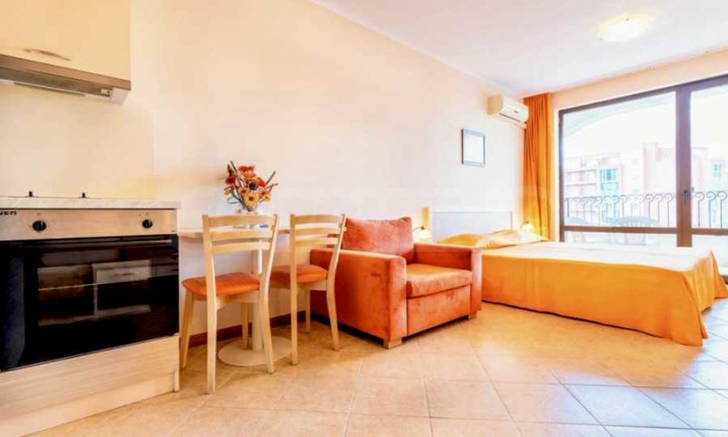 Продава 1-СТАЕН в област Бургас, к.к. Слънчев бряг - 38 кв.м / 63 000 € » 123 217.29 лв., СУПРИММО - БУРГАС