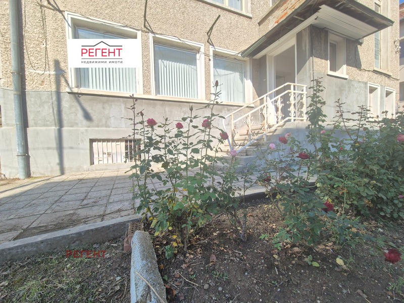 Продава ЕТАЖ ОТ КЪЩА, гр. Габрово, Център