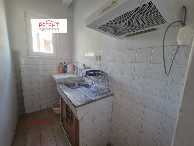 Продава ЕТАЖ ОТ КЪЩА, гр. Габрово, Център, снимка 6 - Етаж от къща - 53085284