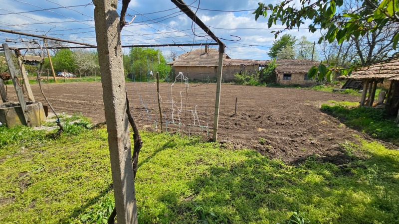 Na prodej  Dům oblast Targovište , Sadina , 75 m2 | 58880254 - obraz [2]