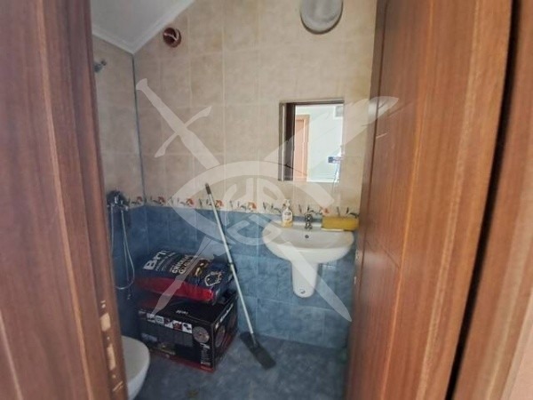 Продава КЪЩА, с. Гюльовца, област Бургас, снимка 4 - Къщи - 52609290