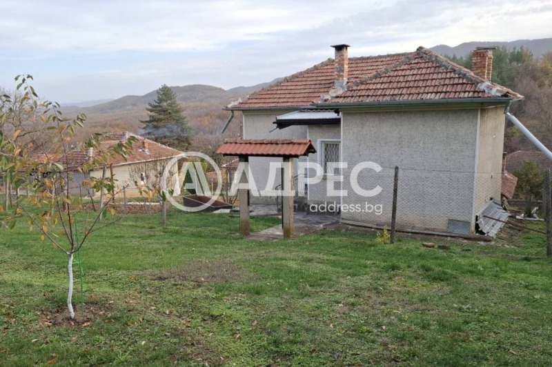 Продава КЪЩА, гр. Севлиево, област Габрово, снимка 4 - Къщи - 53266614