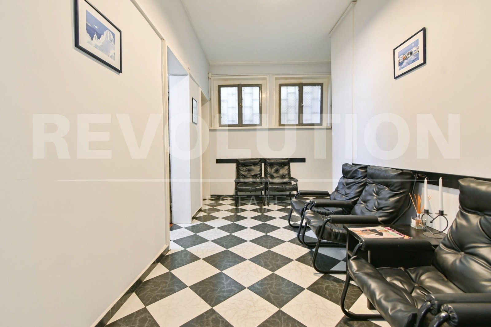 Продава 3-СТАЕН, гр. София, Център