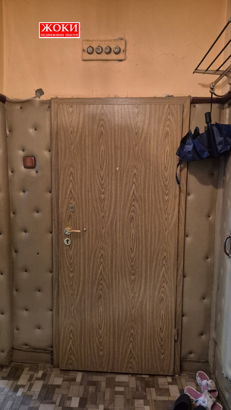 Till salu  1 sovrum Pernik , Reno , 70 kvm | 41148942 - bild [7]
