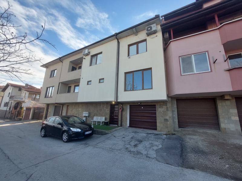 En venta  2 dormitorios región Veliko Tarnovo , Svishtov , 101 metros cuadrados | 53342818