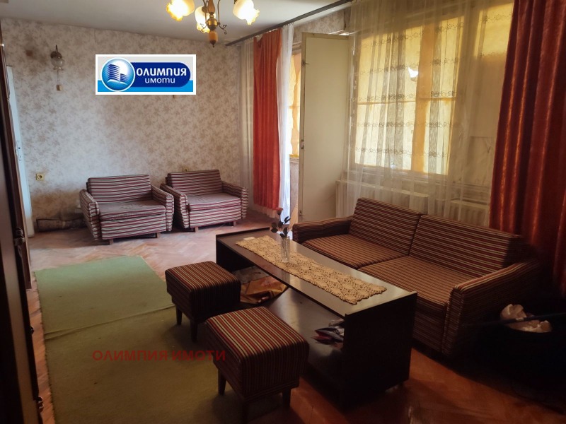Продава  3-стаен град Русе , Широк център , 90 кв.м | 44346108 - изображение [4]