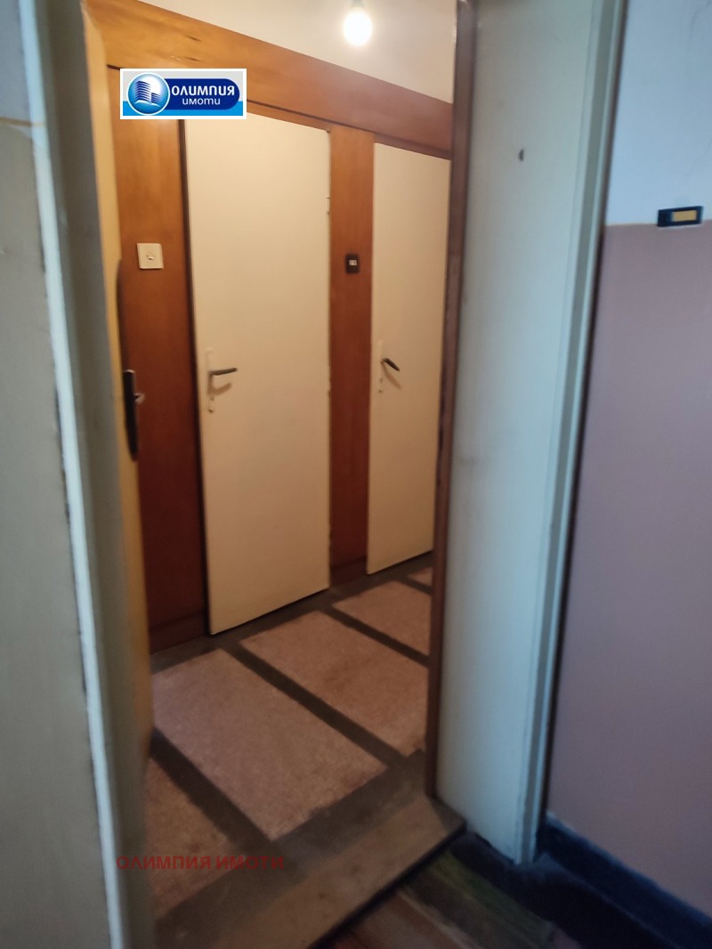 Продава  3-стаен град Русе , Широк център , 90 кв.м | 44346108 - изображение [2]
