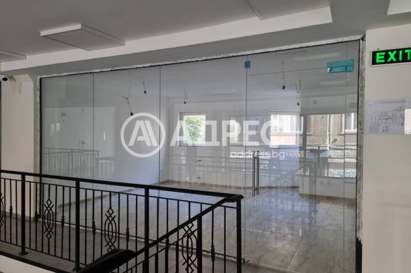 Продава МАГАЗИН, гр. София, Център, снимка 5 - Магазини - 52574673