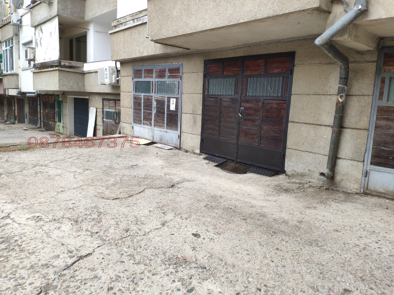 Продава ГАРАЖ, ПАРКОМЯСТО, гр. Плевен, 9-ти квартал, снимка 10 - Гаражи и паркоместа - 52781397