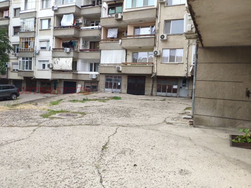 Продава ГАРАЖ, ПАРКОМЯСТО, гр. Плевен, 9-ти квартал, снимка 9 - Гаражи и паркоместа - 52781397