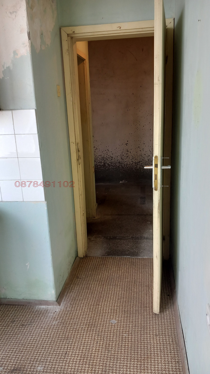 Продава 2-СТАЕН, гр. Хасково, Любен Каравелов, снимка 4 - Апартаменти - 52785340